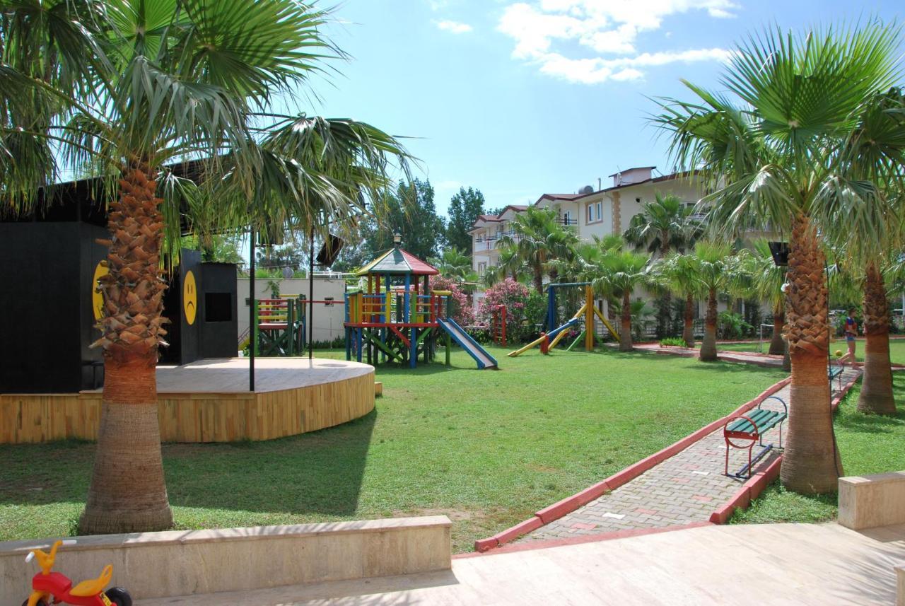 Castle Park Hotel Beldibi  Extérieur photo